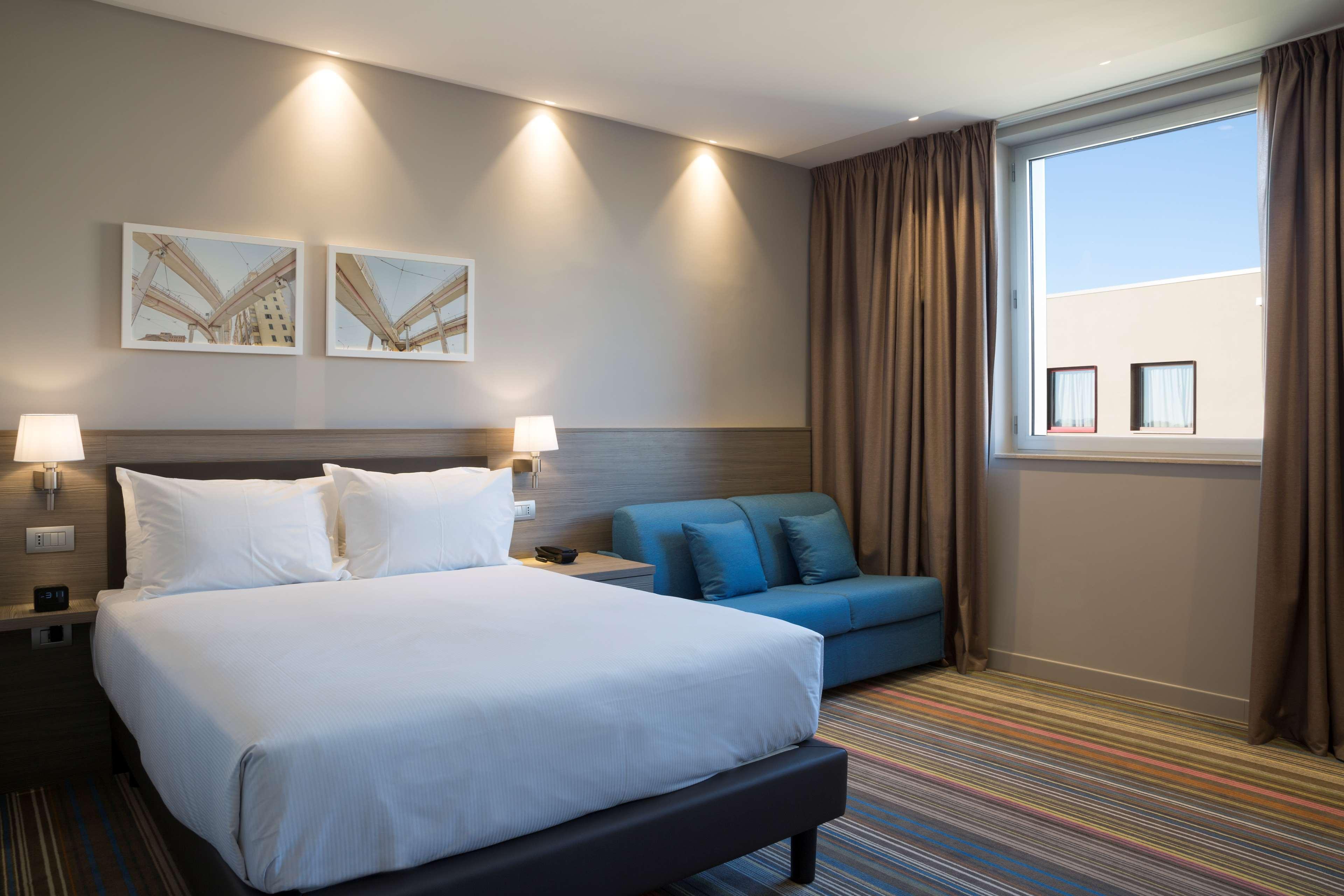 Hampton By Hilton Rome East Otel Dış mekan fotoğraf