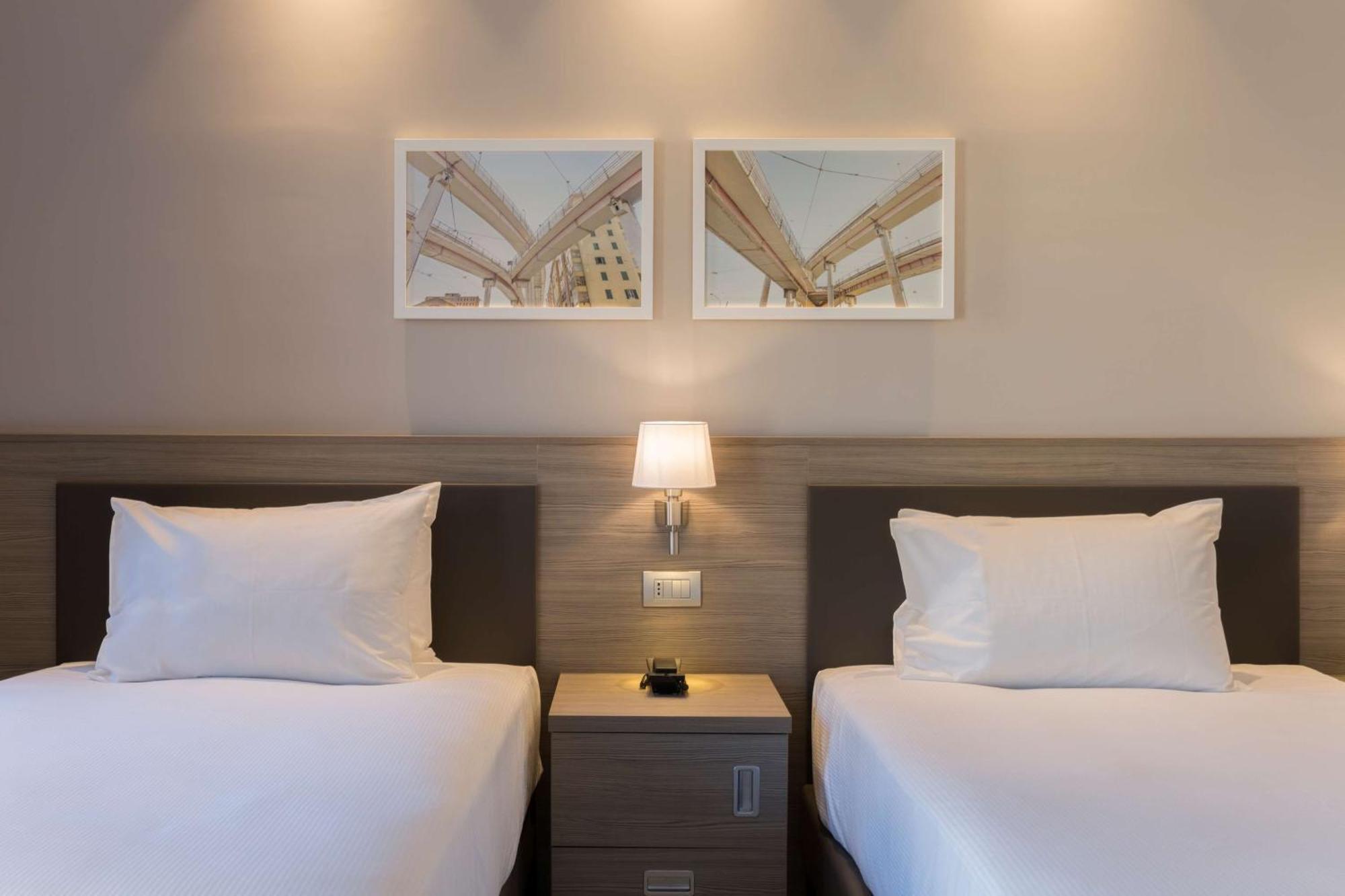 Hampton By Hilton Rome East Otel Dış mekan fotoğraf