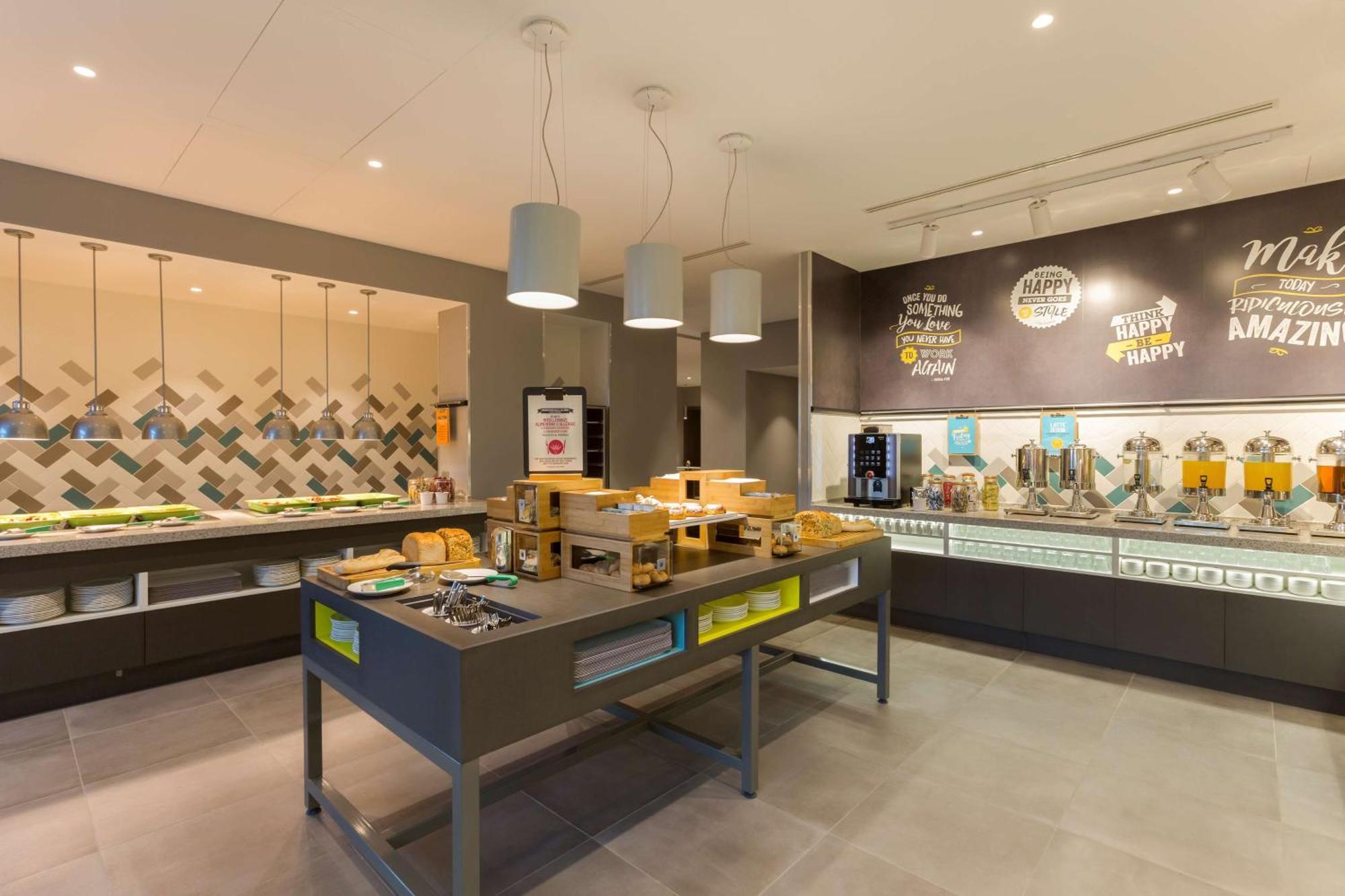 Hampton By Hilton Rome East Otel Dış mekan fotoğraf